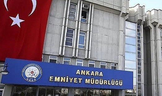 Emniyet Müdürlüğü’nden ‘çıplak arama’ ve ‘işkence’ iddialarına açıklama! – Gündem Emniyet Müdürlüğü'nden 'çıplak arama' ve 'işkence' iddialarına açıklama! - Gündem