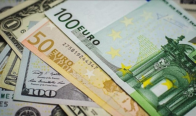 Euro kararı halkı sokağa döktü! 1 Ocak’tan itibaren para birimleri değişiyor – Dünya Euro kararı halkı sokağa döktü! 1 Ocak'tan itibaren para birimleri değişiyor - Dünya