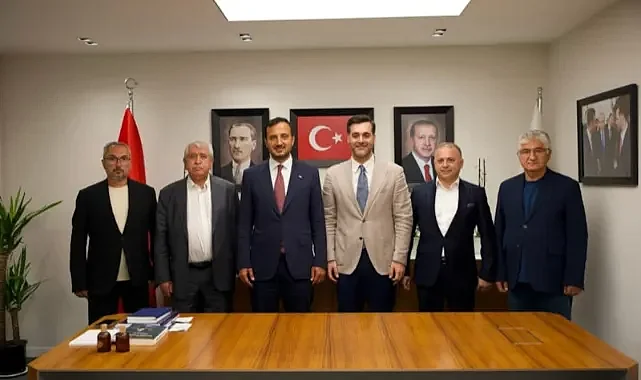 Üsküdar Belediyesi’nde 4 CHP’li üye AK Parti’ye geçti – Siyaset Üsküdar Belediyesi'nde 4 CHP'li üye AK Parti'ye geçti - Siyaset